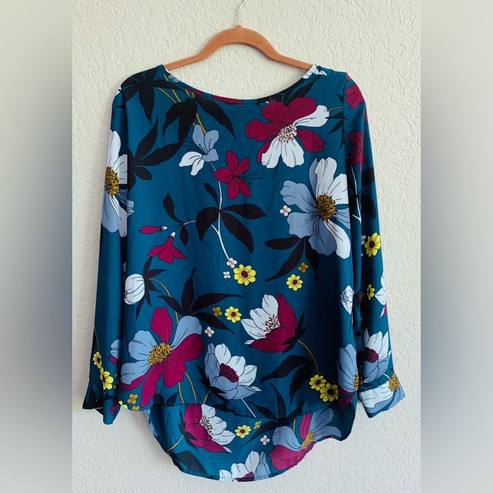 LOFT Floral Women's Blouse
